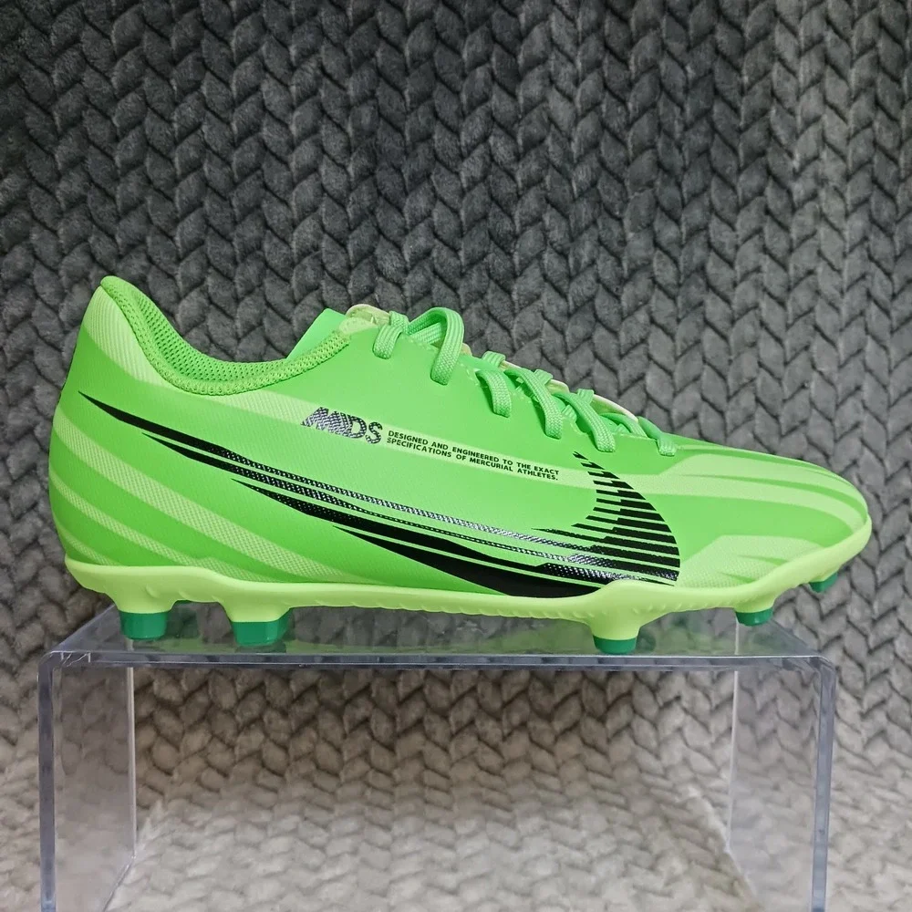 Nike Mercurial Vapor 15 Club MG GS Green Strike Youth Soccer Cleats Size 6Y